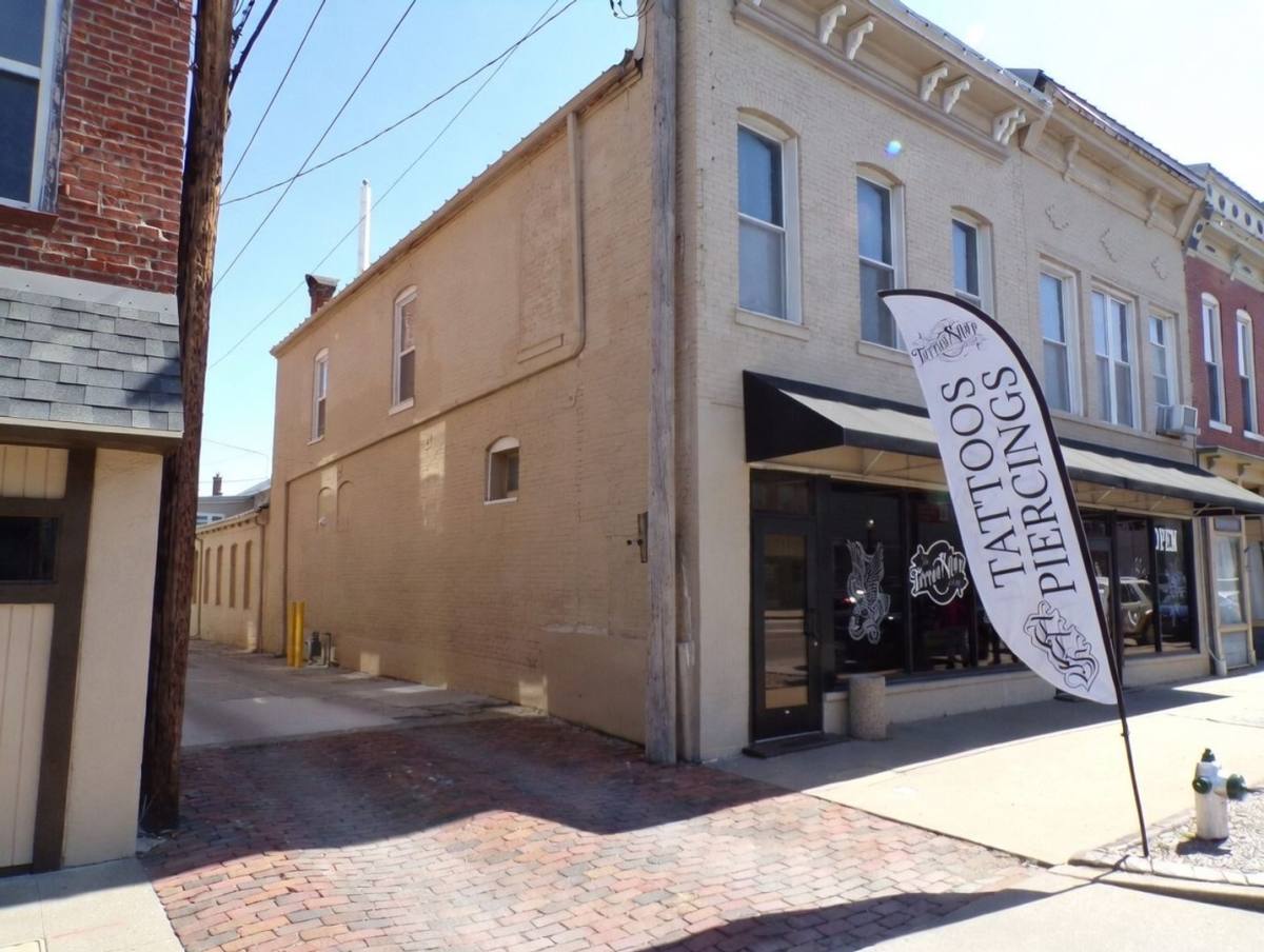 Apartment for rent at 316 Main St, Boonville, MO 65233