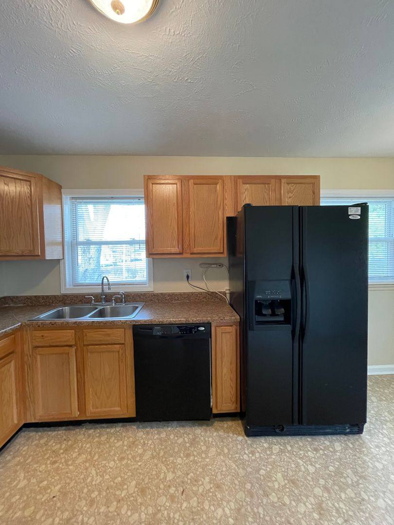 House for rent at 305 Harvard Dr, Lexington, KY 40517