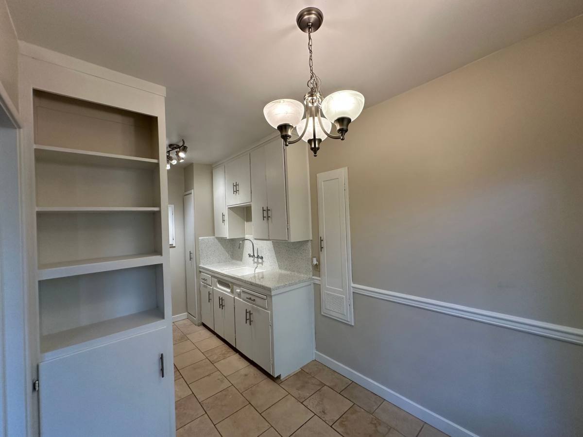 Apartment for rent at 1716 O St, Sacramento, CA 95811