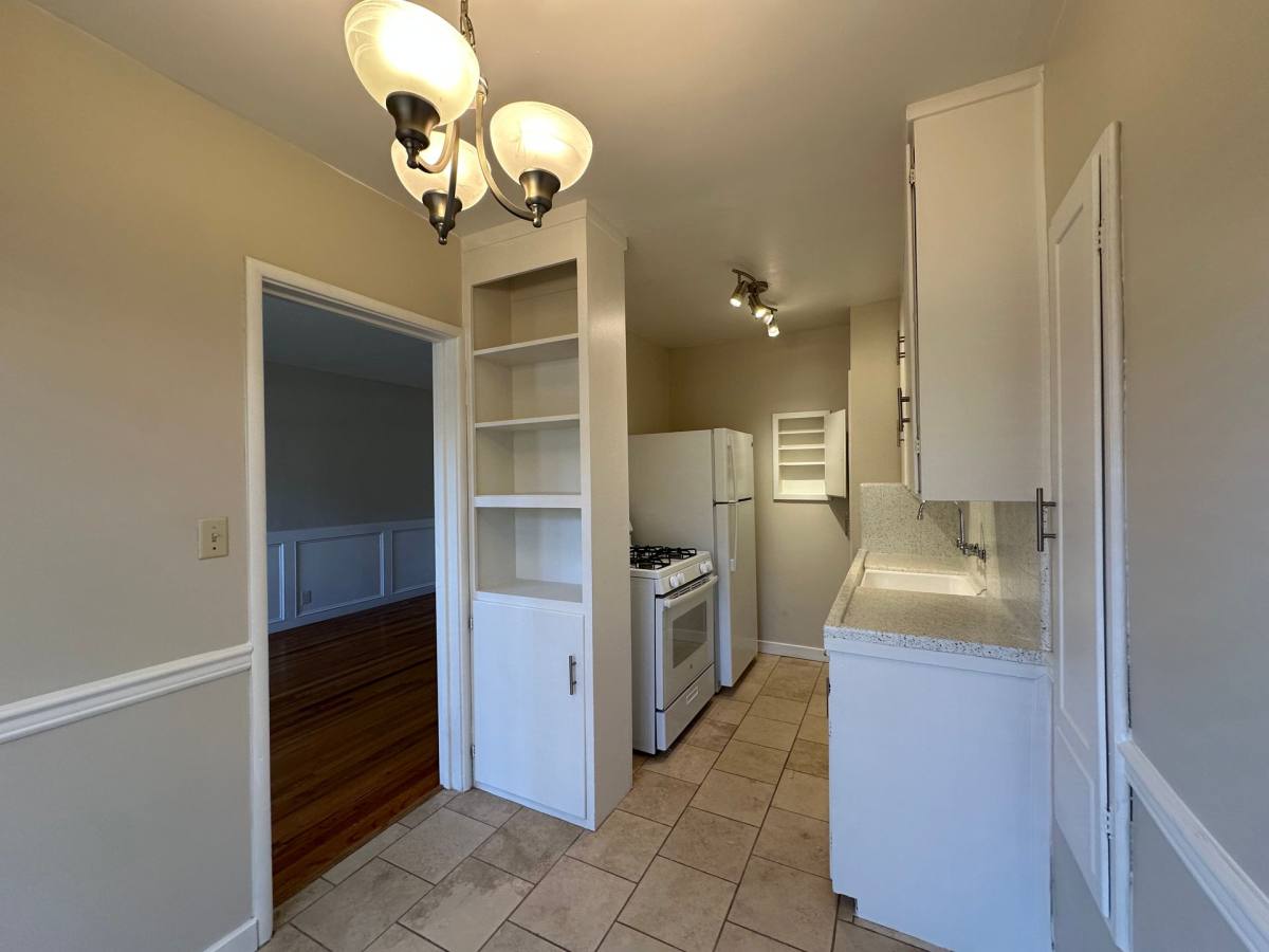 Apartment for rent at 1716 O St, Sacramento, CA 95811