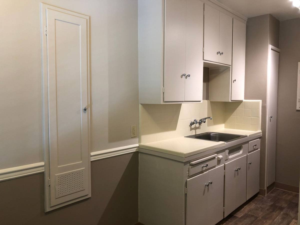 Apartment for rent at 1716 O St, Sacramento, CA 95811