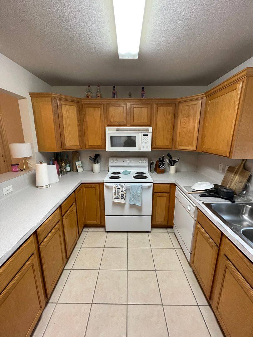 Apartment for rent at 3760 Oldenburg, College Station, TX 77845