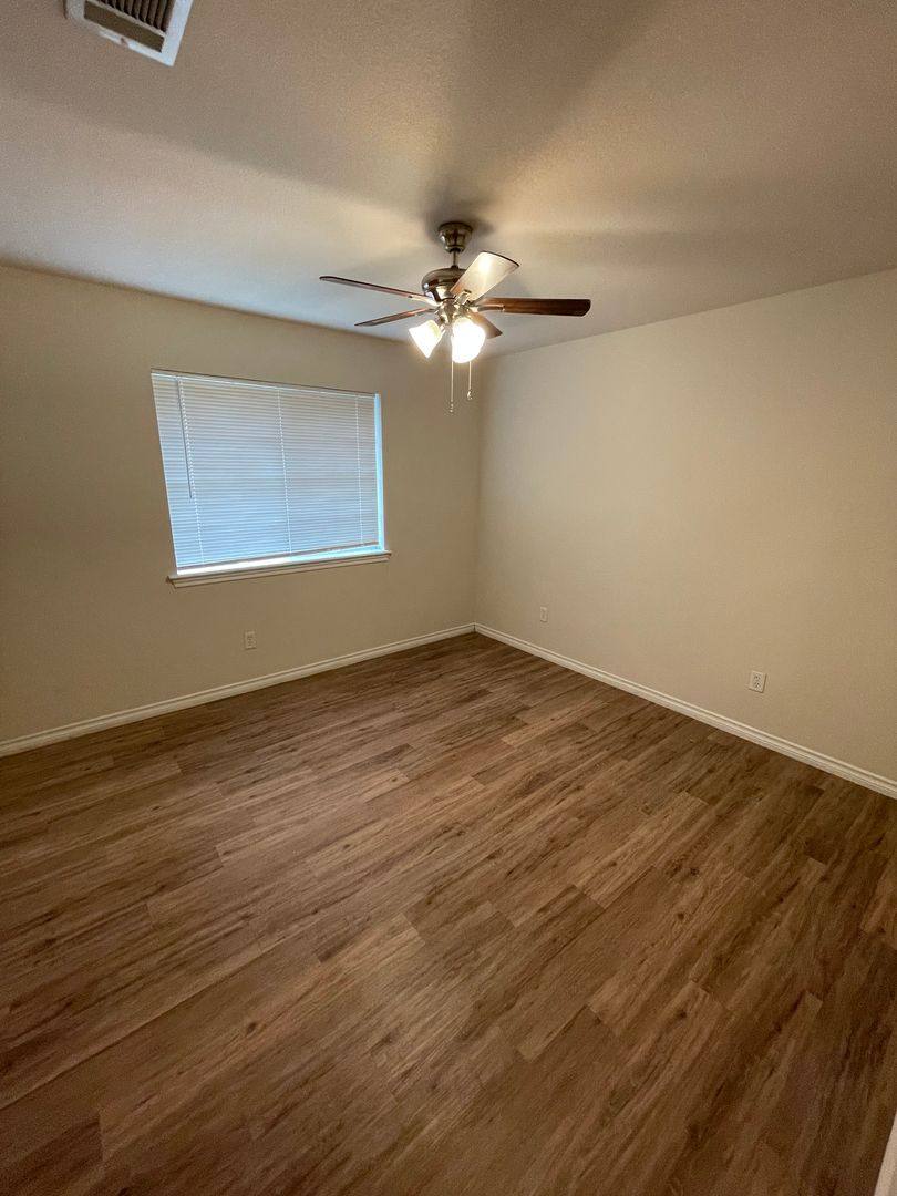 Apartment for rent at 3760 Oldenburg, College Station, TX 77845