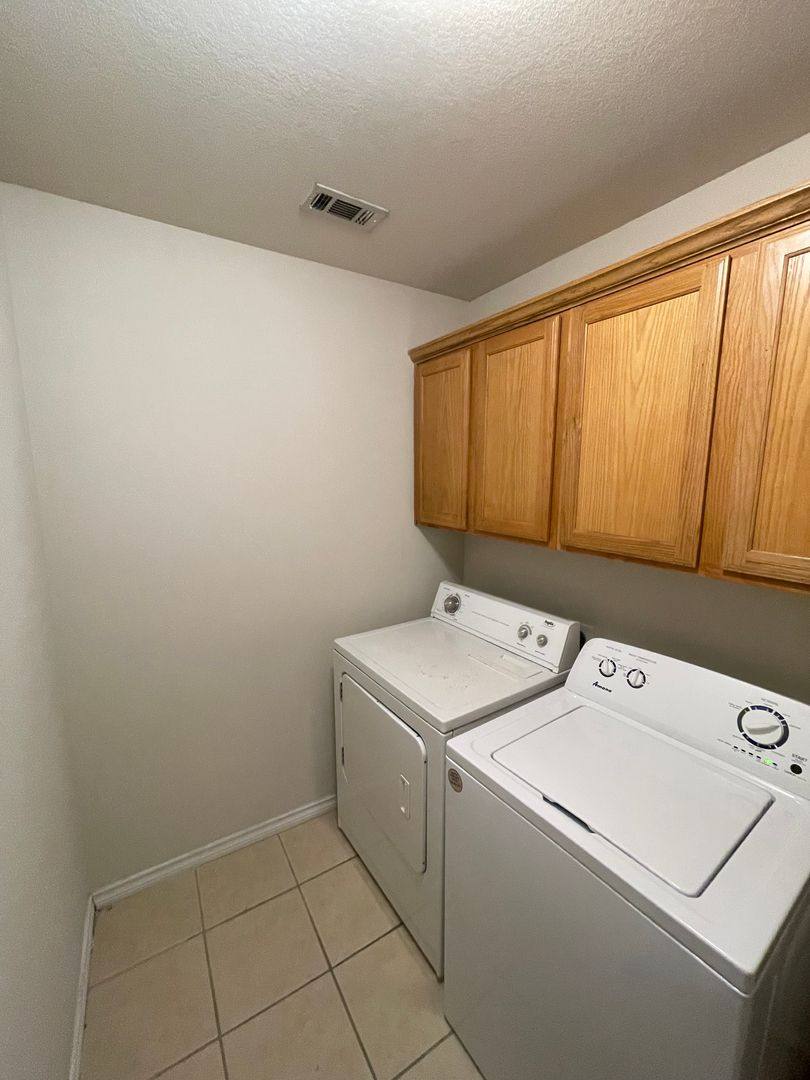 Apartment for rent at 3760 Oldenburg, College Station, TX 77845