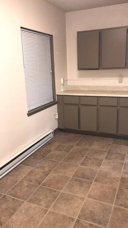 Apartment for rent at 414 Dousman St #3, Green Bay, WI 54303