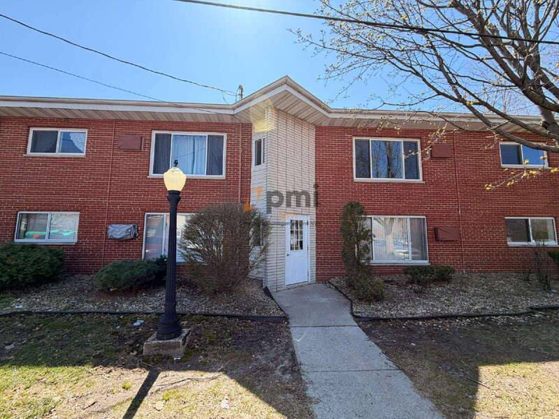 Apartment for rent at 111 Harrington Ave, Crown Point, IN 46307