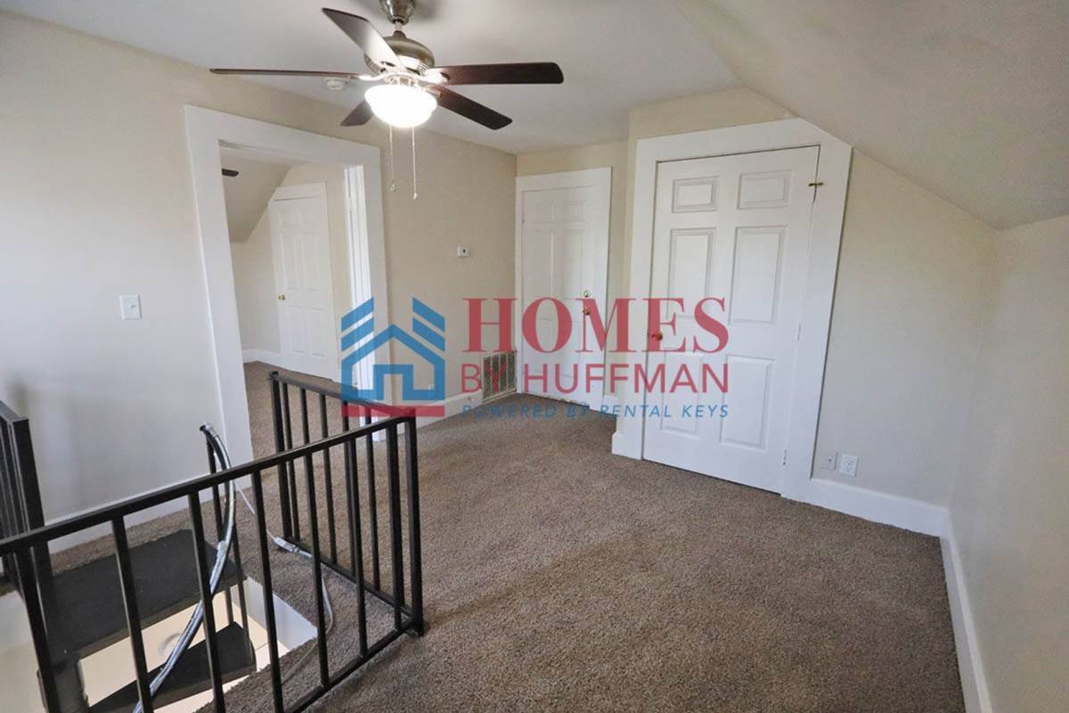 Apartment for rent at 110 E Powell Ave, Evansville, IN 47713