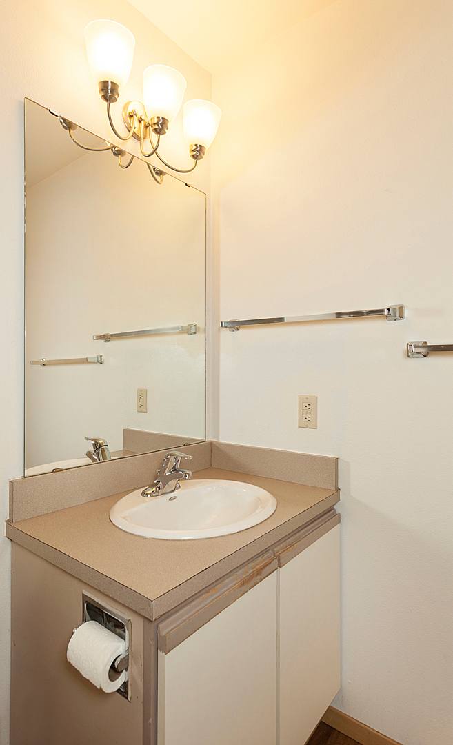Apartment for rent at 6840 Oswego Place NE, Seattle, WA 98115