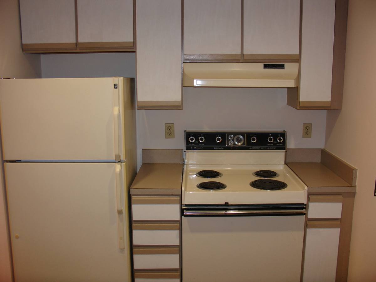 Apartment for rent at 6840 Oswego Place NE, Seattle, WA 98115
