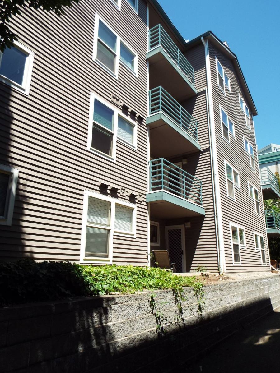 6840 Oswego Place NE, Seattle, WA 98115 - Apartment for Rent - Image 5