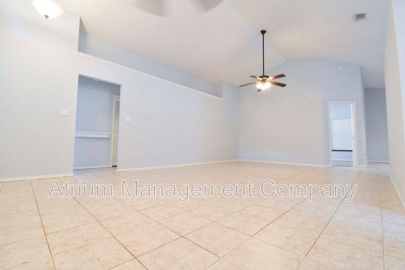 House for rent at 277 Lakebreeze Circle, Lake Mary, FL 32746