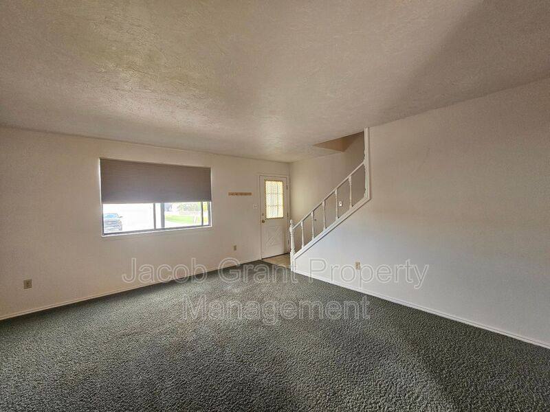 360 N Fanning, Idaho Falls, ID 83401 - House for Rent - Image 3