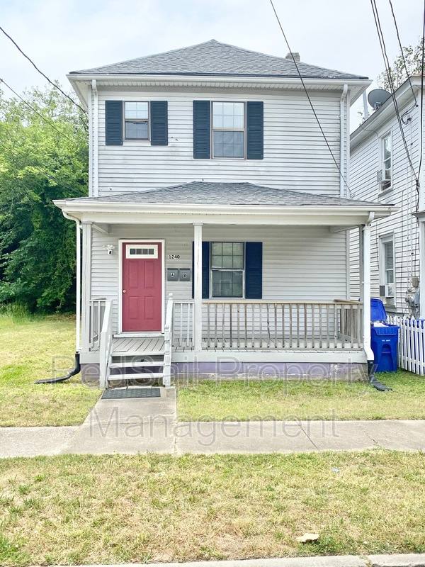 Apartment for rent at 1240 24th St #B, Newport News, VA 23607