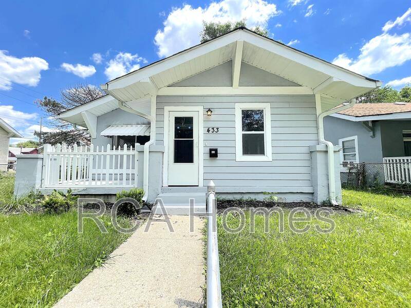 433 N Bradley Ave, Indianapolis, IN 46201