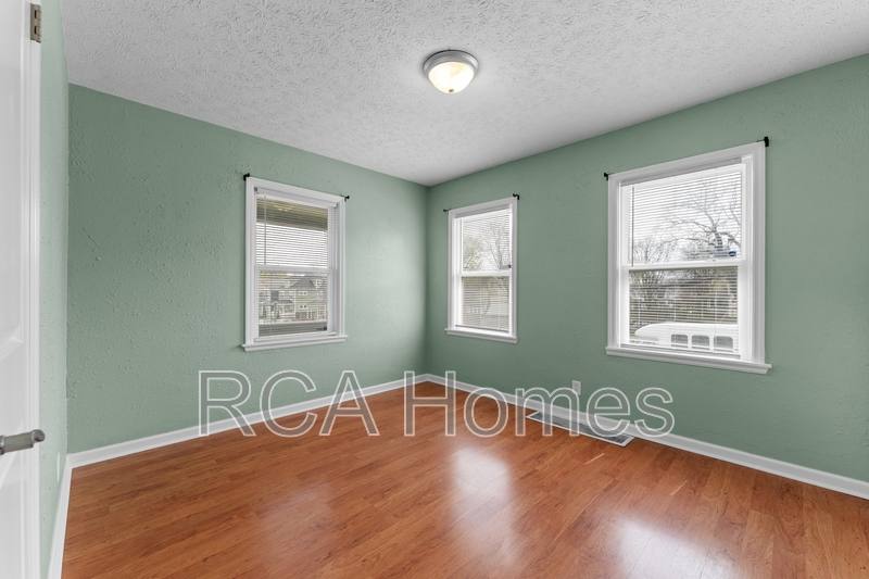 House for rent at 3202 Ruckle St, Indianapolis, IN 46205
