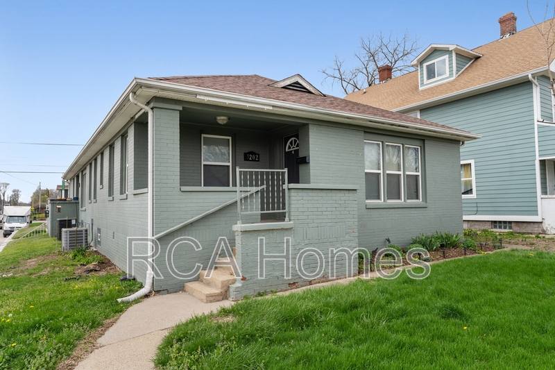 House for rent at 3202 Ruckle St, Indianapolis, IN 46205