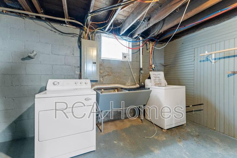 House for rent at 3202 Ruckle St, Indianapolis, IN 46205