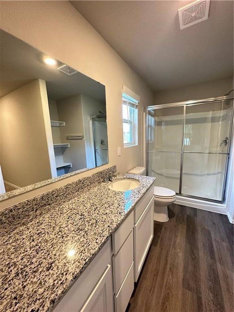 House for rent at 6801 SW Chestnut Hill Rd, Bentonville, AR 72713