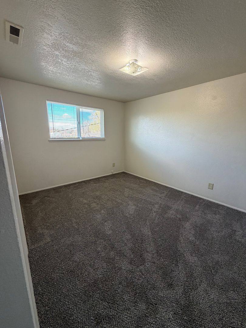 225 NW 12th, Pendleton, OR 97801 - House for Rent - Image 10