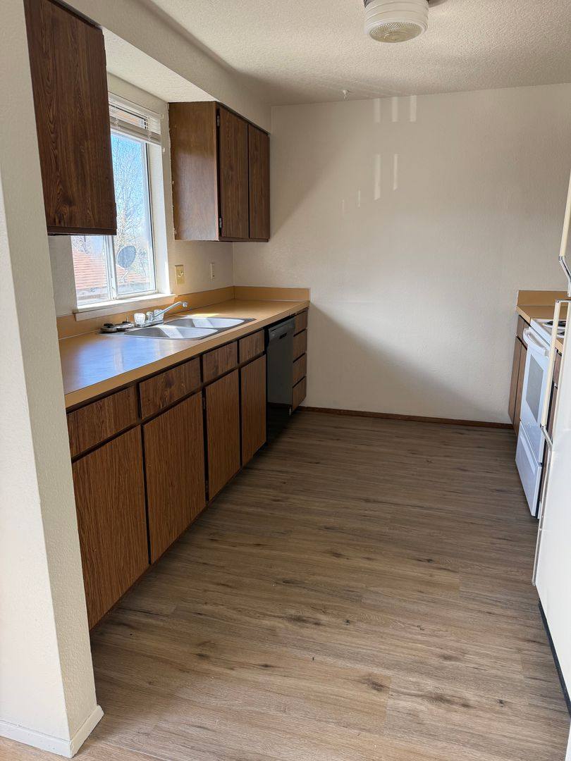 225 NW 12th, Pendleton, OR 97801 - House for Rent - Image 3