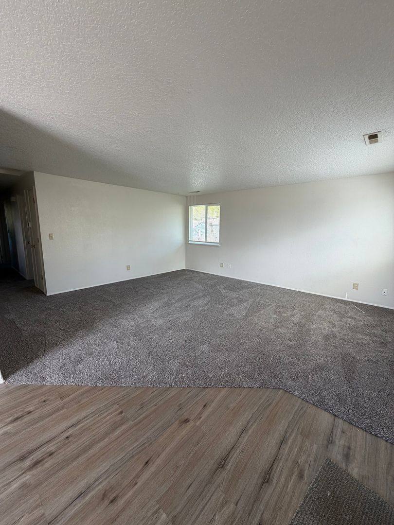 225 NW 12th, Pendleton, OR 97801 - House for Rent - Image 6