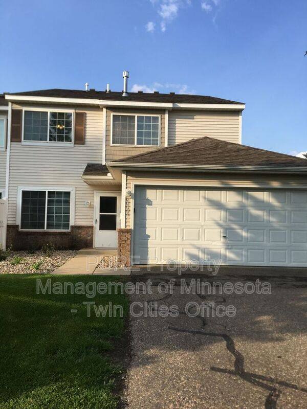 Townhouse for rent at 6444 158th St W, Saint Paul, MN 55124