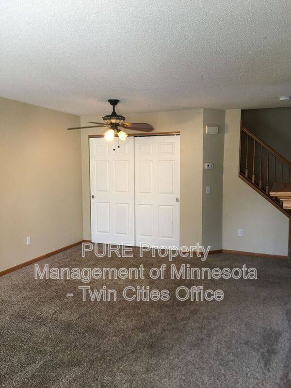 Townhouse for rent at 6444 158th St W, Saint Paul, MN 55124