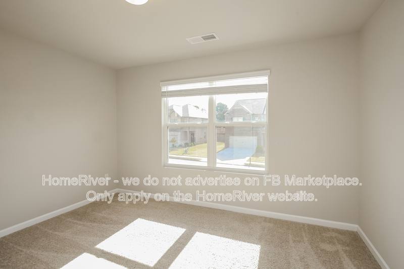 House for rent at 1067 Lear Dr, Locust Grove, GA 30248