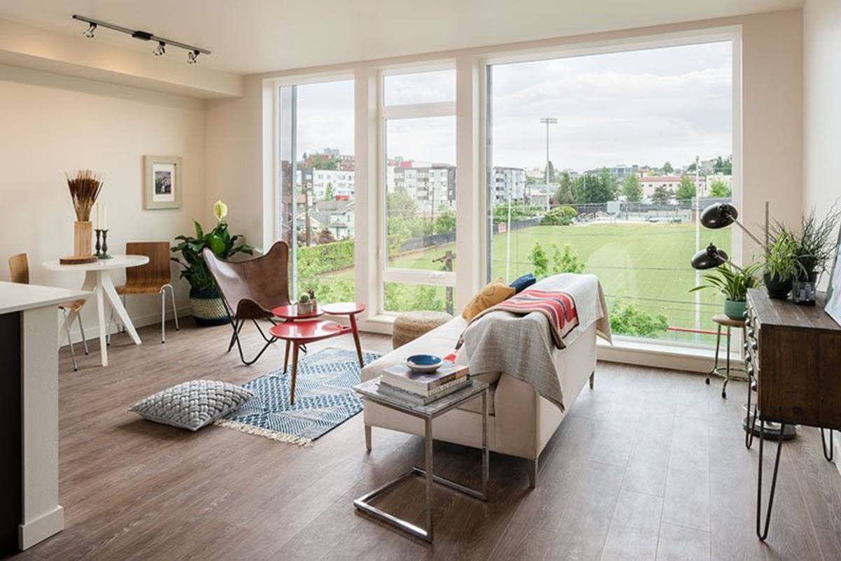 Apartment for rent at 1315 E Jefferson St, Seattle, WA 98122