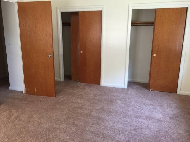 Apartment for rent at 1102, 1120-1140 E Erie Ave, Lorain, OH 44052