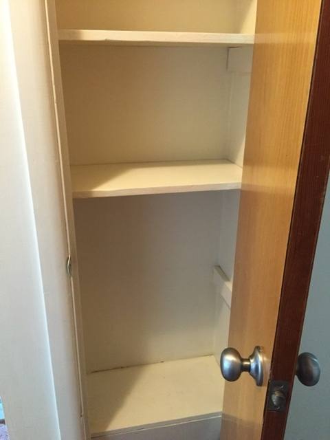 Apartment for rent at 1102, 1120-1140 E Erie Ave, Lorain, OH 44052