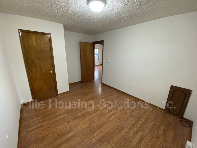 Apartment for rent at 120 W Marshall St #2, Wytheville, VA 24382