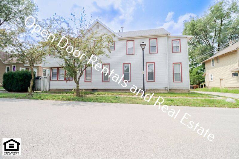 Apartment for rent at 1918 Riedmiller Ave #3, Fort Wayne, IN 46802
