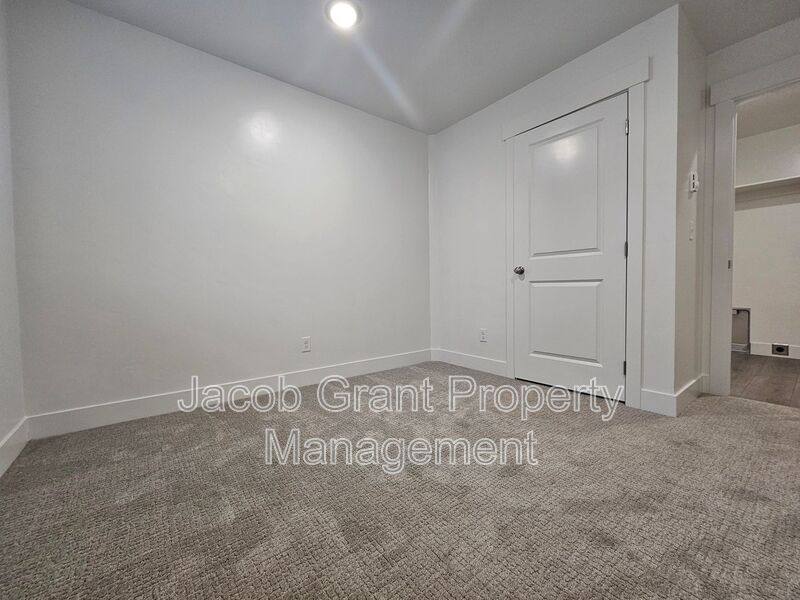 Apartment for rent at 6133 Freedom Rd #4, Idaho Falls, ID 83401