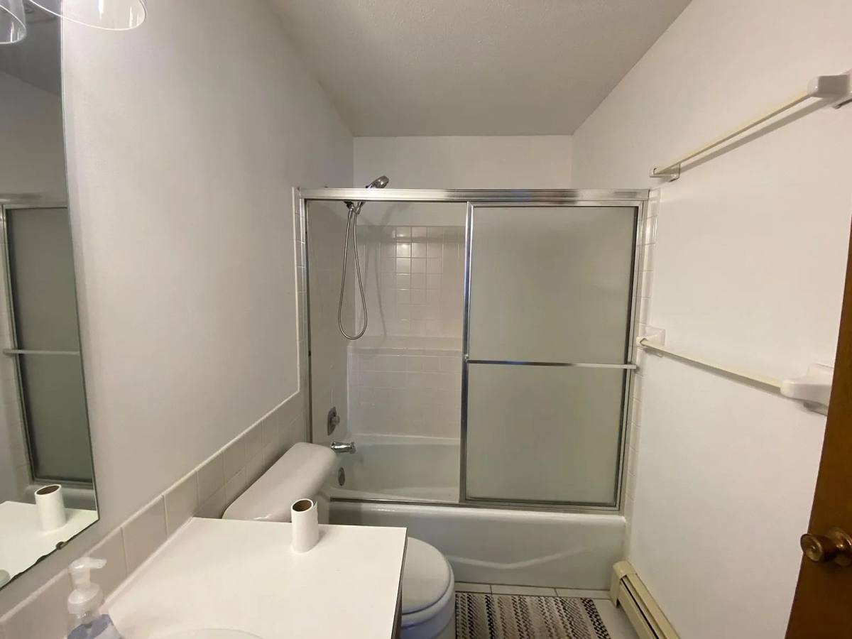 Townhouse for rent at 9830 Upper 161st St W, Lakeville, MN 55044
