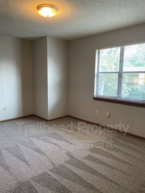 Apartment for rent at 8704 NW 82nd Terrace #B, Kansas City, MO 64152