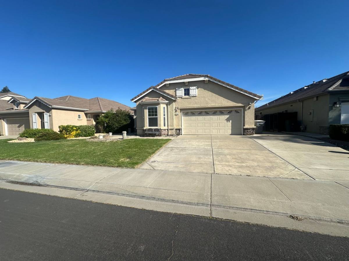 House for rent at 2713 Donner Trail, Riverbank, CA 95367