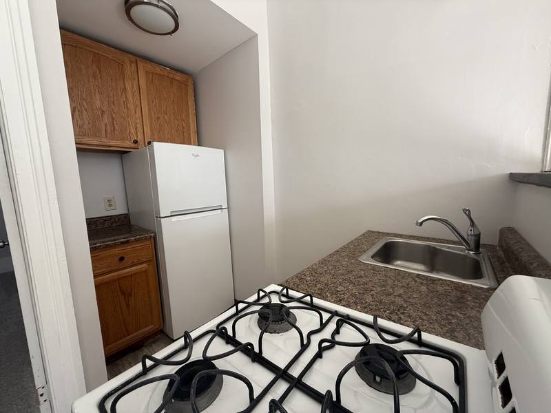 Apartment for rent at 255 State St #1F, Albany, NY 12210