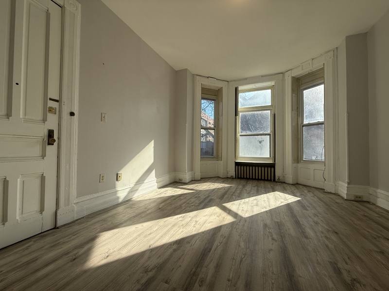 Apartment for rent at 255 State St #1F, Albany, NY 12210
