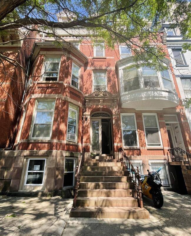 Apartment for rent at 255 State St #1F, Albany, NY 12210