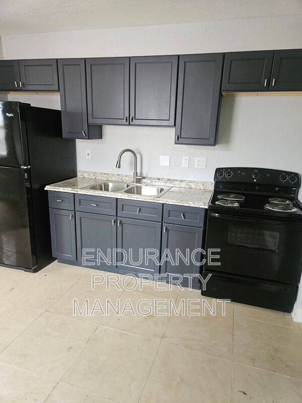 House for rent at 809 W 5th St, West Palm Beach, FL 33404