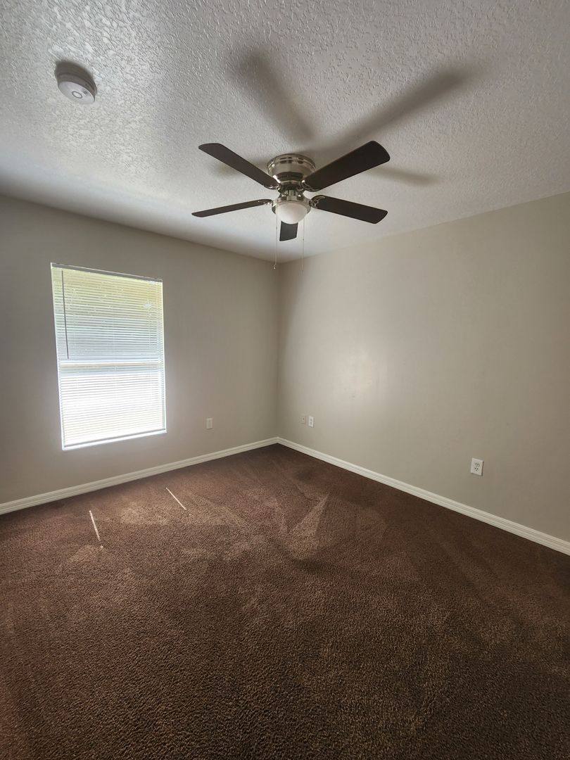House for rent at 319 Baccarat Court, Kissimmee, FL 34759