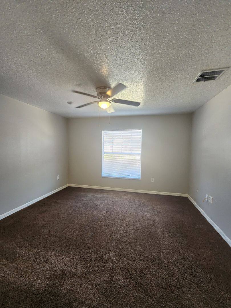 House for rent at 319 Baccarat Court, Kissimmee, FL 34759