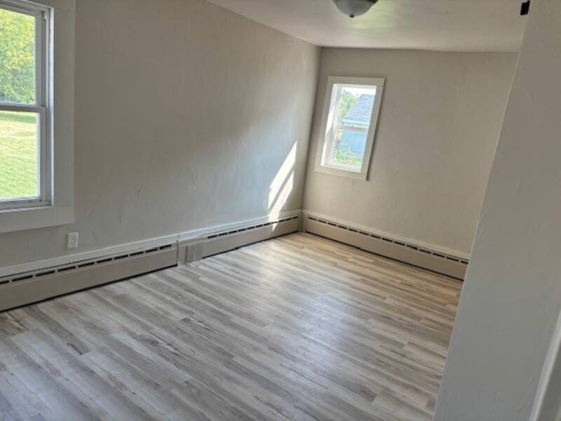 Apartment for rent at 1922-1928 Oregon St, Oshkosh, WI 54902