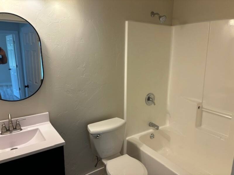Apartment for rent at 1922-1928 Oregon St, Oshkosh, WI 54902
