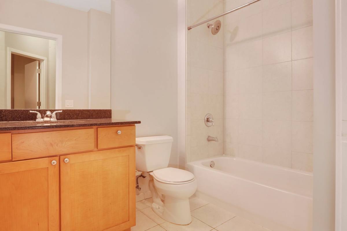 Apartment for rent at 720 N Larrabee St #1706, Chicago, IL 60654