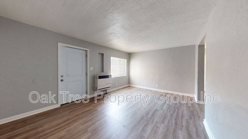 House for rent at 6621 Bancroft Ave, Oakland, CA 94605