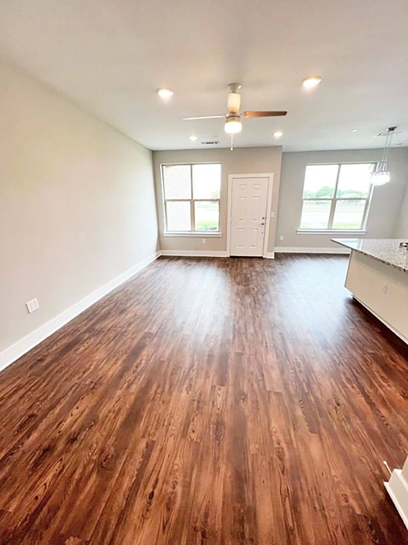 Townhouse for rent at 3605 S Bonnie Brae, Argyle, TX 76226