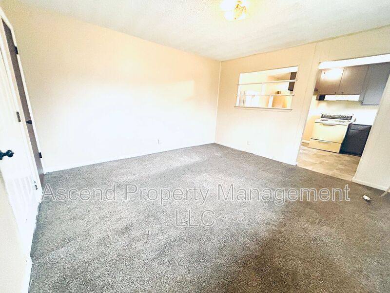 Apartment for rent at 1707 Arlington Ave #B, Chattanooga, TN 37406