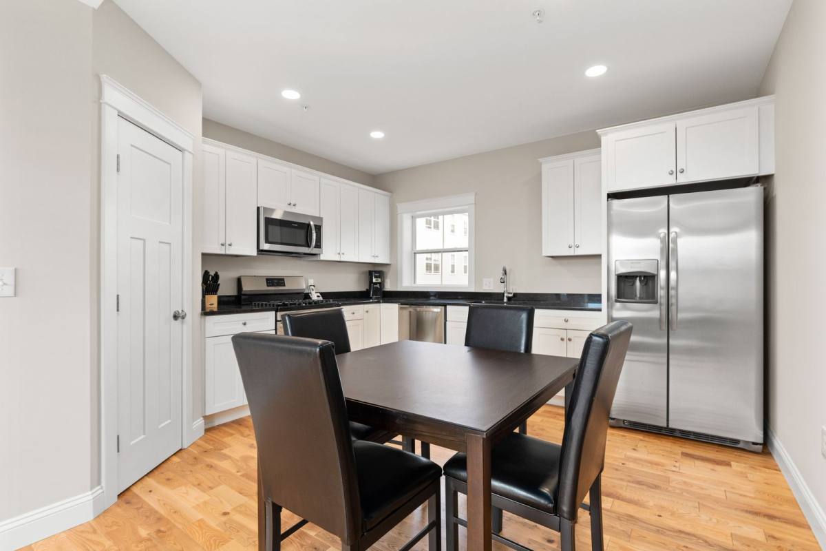 Townhouse for rent at 15 Mechanic St, Dover, NH 03820
